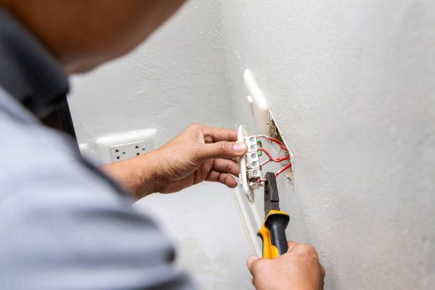 Best Local Electrician Companies  in Lindale, GA